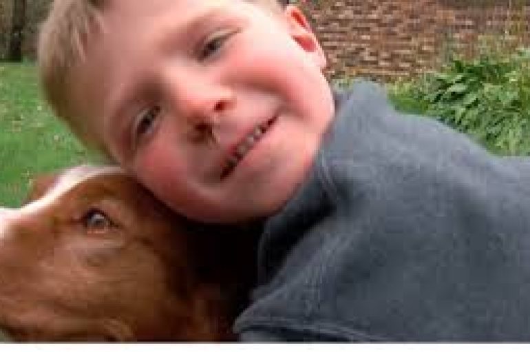 Djali i humbur në një fushë misri, gjendet falë teknologjisë