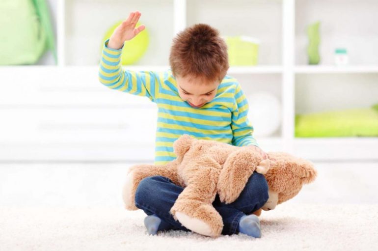 Skocia ndalon me ligj shuplakat ndaj fëmijëve. Është vendi i 58-të në botë