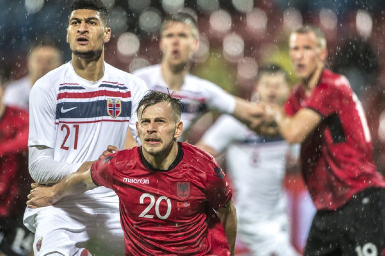 Shënon gol, lojtari i Kombëtares dedikim për vendin tonë: Për ty, Nëna Shqipëri!