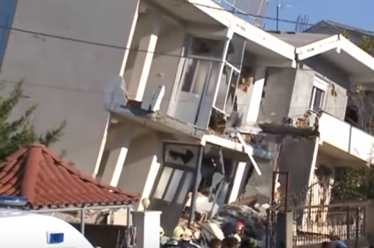 Struga bashkohet me shqiptarët, ofrojnë strehim dhe ushqim për të prekurit nga tërmeti