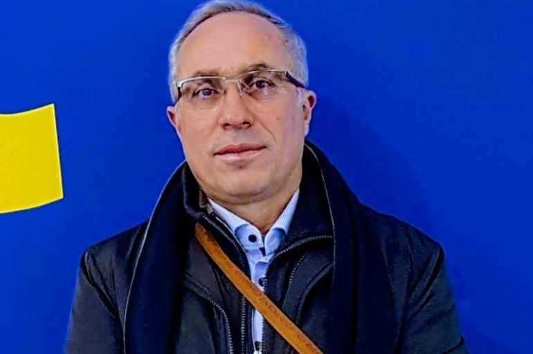 Gjuha e trupit dhe fëmijët – këshilla nga Fon Ilia, psikolog klinik