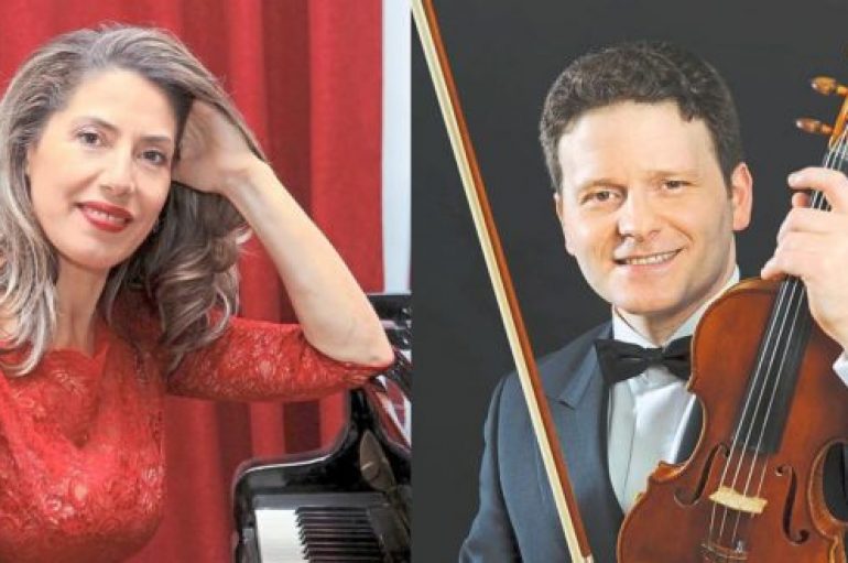 Skenderi dhe Pengili “pushtojnë” kështjellën gjermane me tinguj shqiptarë