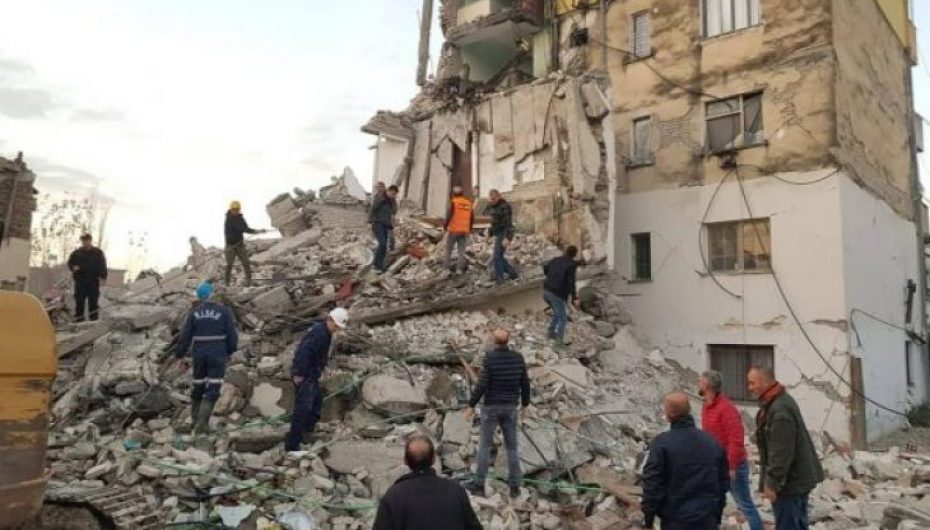 Lëvizja Vetëvendosje mbledh 300 ton ndihma për familjet e prekura nga tërmeti