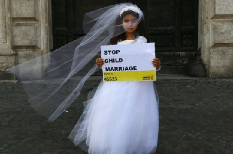 Ajo vlen: Një e vërtetë e thjeshtë për t’i dhënë fund praktikave të dëmshme kundër grave dhe vajzave