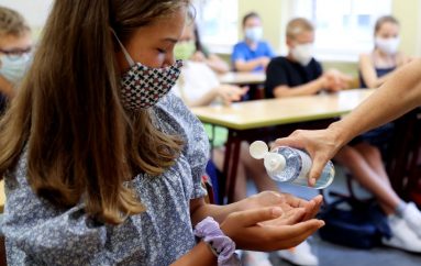 Shkolla në kohërat e Covid-19, a do mbyllen nëse shtohen rastet? (Të dhënat aktuale)