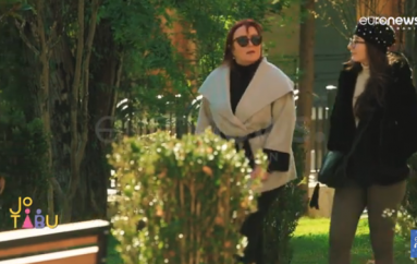 “Jo Tabu” Gazetarja Mimoza Koçiu: S’i lejoj vajzat të hapin rrjete sociale derisa të bëhen maxhorene