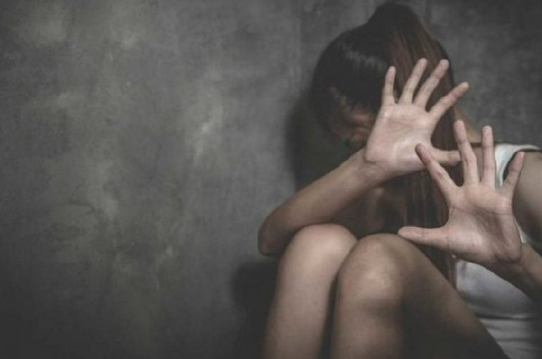 Abuzimet seksuale rriten, të miturat “pre” e përdhunuesve