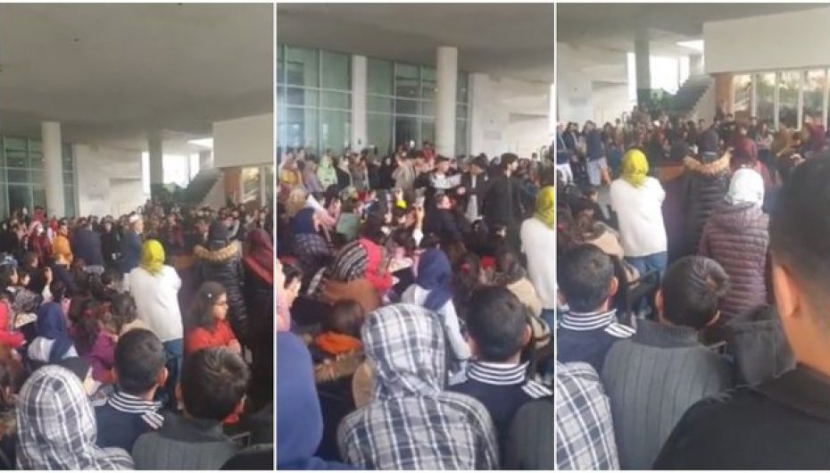 Shqipëria e para që u “hapi dyert”, afganët festojnë me aheng e valle festat e nëntorit