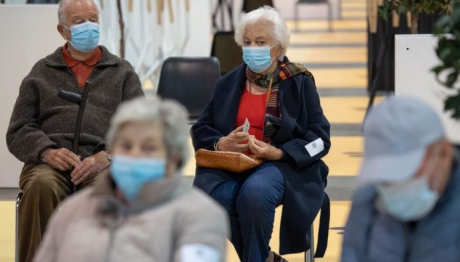 COVID preku moshat e treta! Përveç shëndetit, të moshuarit vuajnë problemet ekonomike dhe sociale