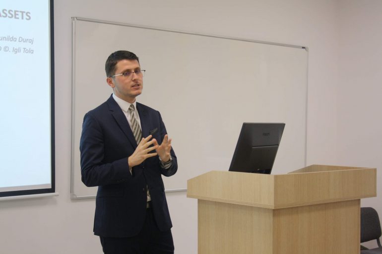 Rritja e çmimeve, eksperti i ekonomisë: “Zgjidhja” e qeverisë, si të përballen qytetarët me krizën