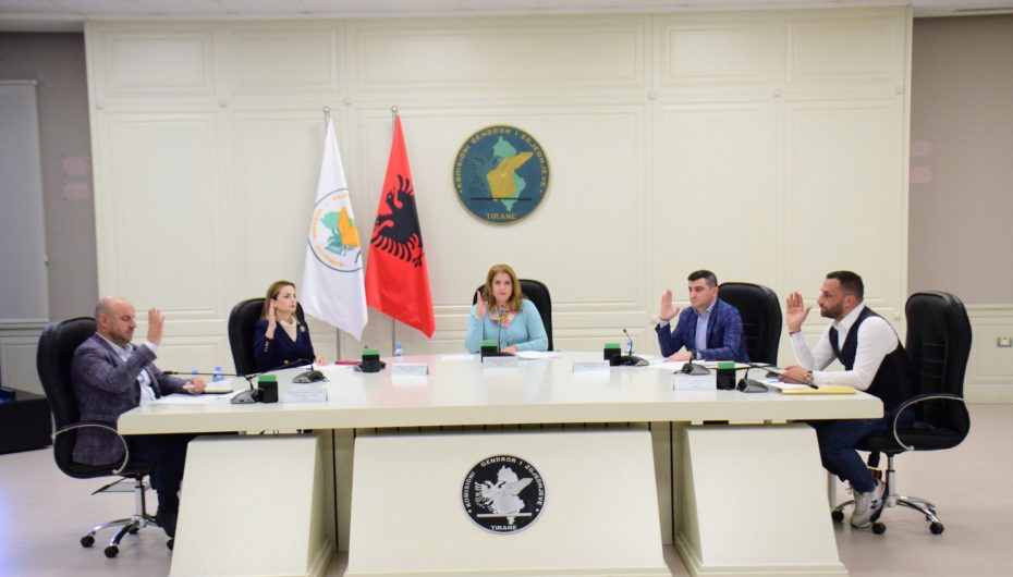 KQZ/ Pjesëmarrja më e ulët, sa mln lekë kushtuan zgjedhjet e 6 marsit