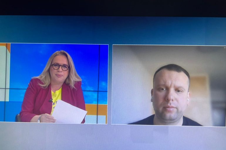 Lufta, rrëfehet zv.ministri ukrainas: Familja ime fle në bunkerin pranë shtëpisë