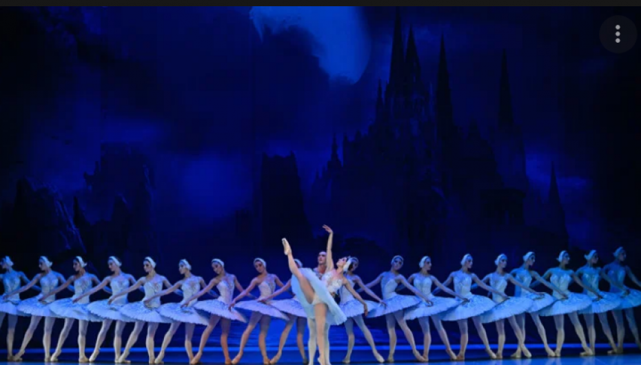 Shën Petërsburg, një shfaqje baleti për paqen bashkon rusët dhe ukrainasit