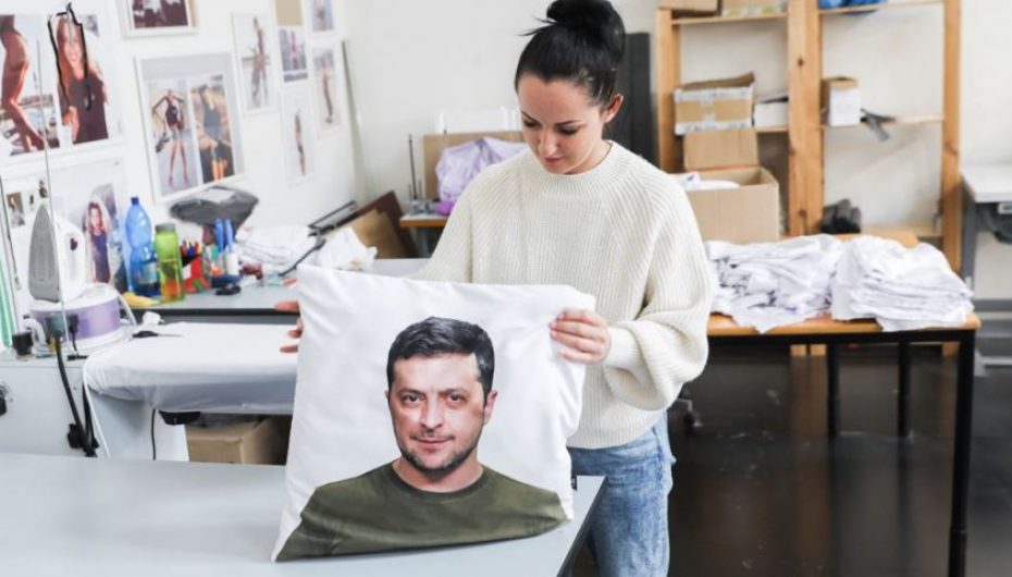 Zelensky mbledh para për Ukrainën