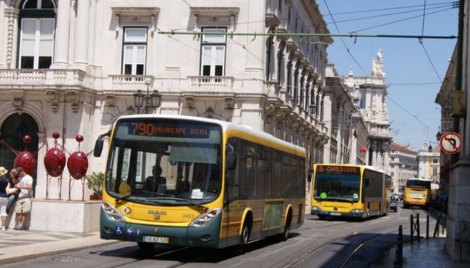 Ky është qyteti që ofron transport publik falas për të moshuarit dhe të rinjtë (Foto të bukura)