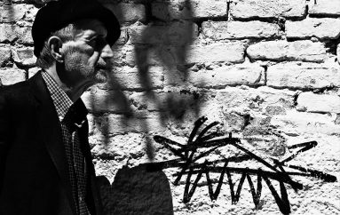 Foto të bukura/ Edmond Tupe, jam çifut, më fal hebre