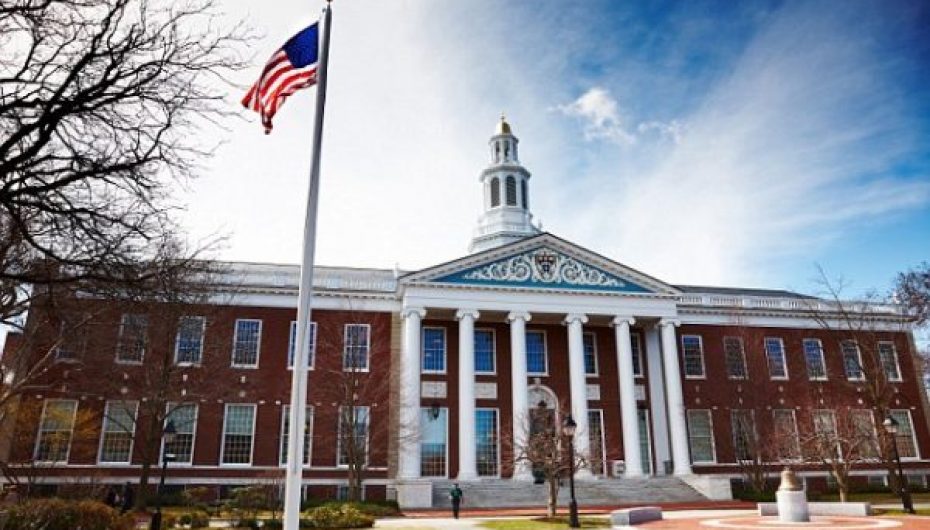 Gjuha shqipe futet si lëndë zgjedhore në Universitetin e Harvardit