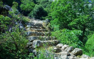 Hiking në kanionet e Drojës në Krujë