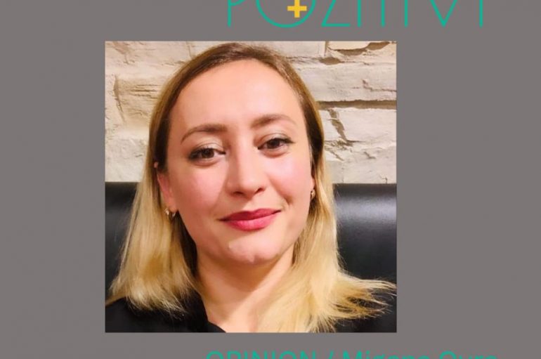 Si ndikon gjuha e trupit te “pushteti” i një lideri