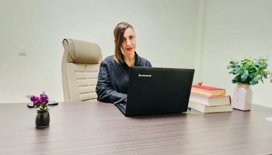 Njihuni me platformen chat gpt