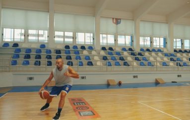 Redi Vogli, lojtari që e ndaluan të luante futboll dhe u bë emër i njohur në basketboll