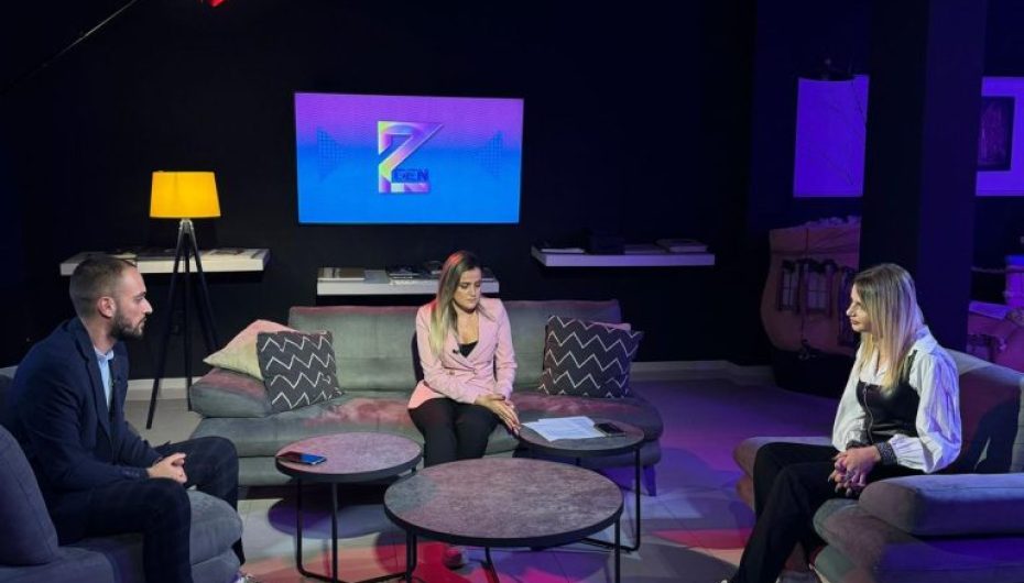 Rrjetet sociale: Shanse për dashuri apo rrezik për kurthe?