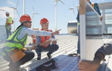 Panelet diellore në shkollat e Elbasanit/ Si kursimet nga energjinë diellore ndihmojnë investimet në infrastrukturë